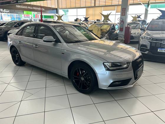 AUDI A4 1.8 TFSI AMBIENTE GASOLINA 4P MULTITRONIC AUDI A4 1.8 TFSI AMBIENTE GASOLINA 4P MULTITRONIC